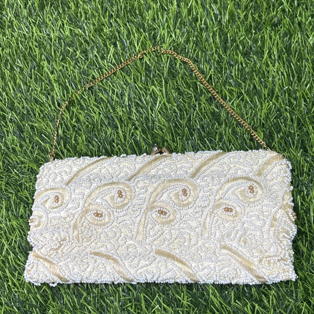 Vintage DELILL Ivory Beaded Embroidered Evening Clutch Purse w/ Chain